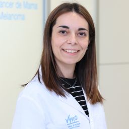 Dra. Eva Muñoz-Couselo
