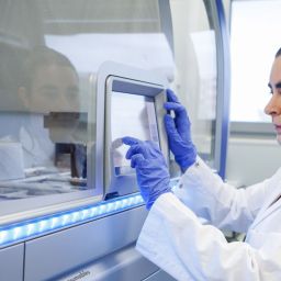 Genomics lab VHIO