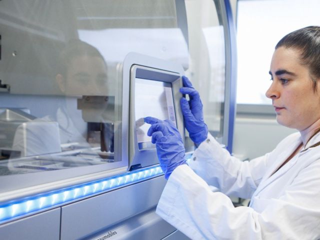 Genomics lab VHIO